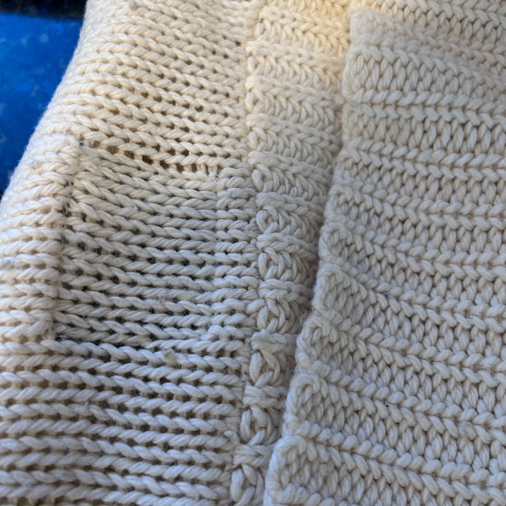 American Eagle Y2K Wool Blend Cable Knit Wide Cowl Neck Short Sleeve. Bella Swan - Picture 14 of 14